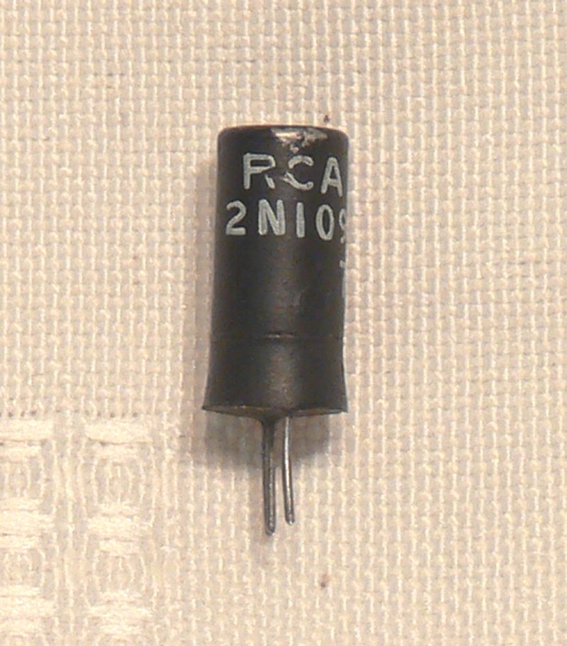 RCA 2N105 Audio Frequency Transistor - NOS (New Old Stock)